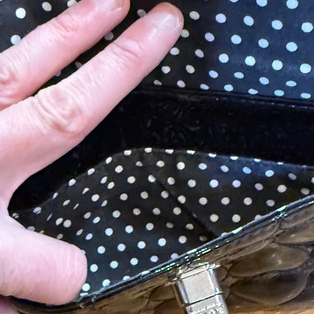 Lulu Guinness Black Patent Heart Quilted Wristlet Clutch Lip Turn Lock Polka Dot